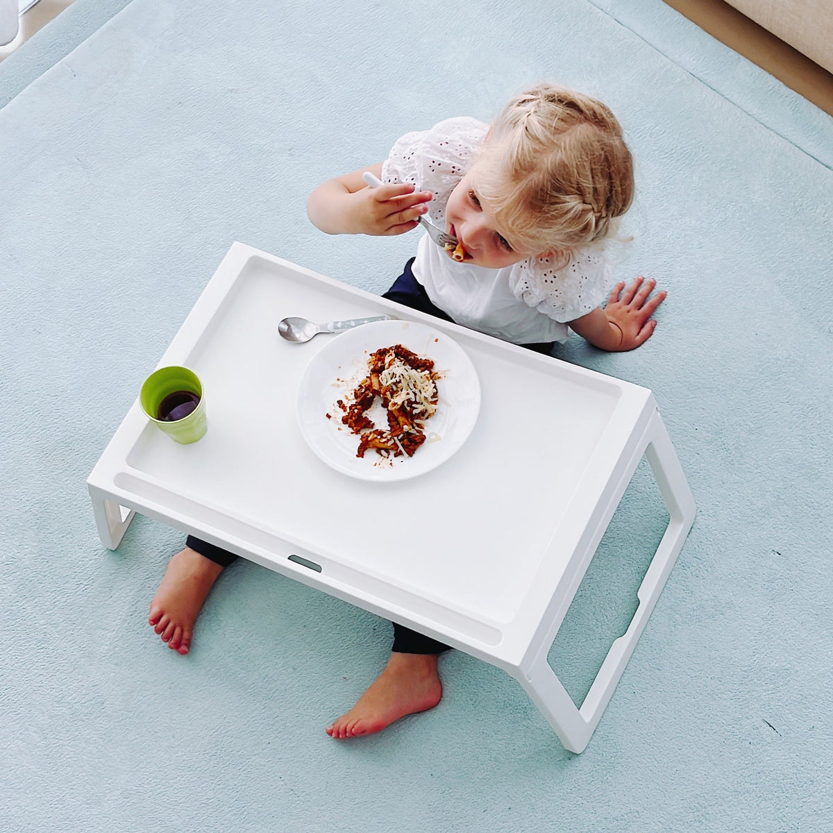 Kuki Foldable Kids Table for Play & Drawing | Momomi